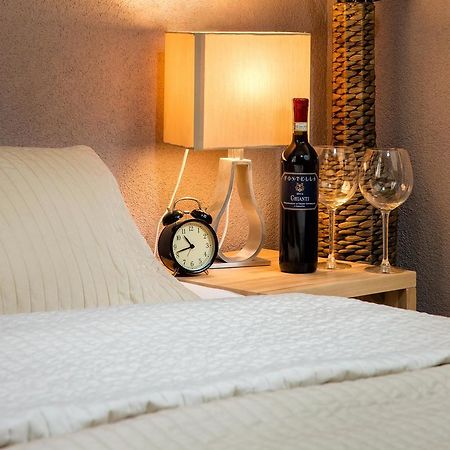 Hostel Rynek 7 Krakkó Kültér fotó
