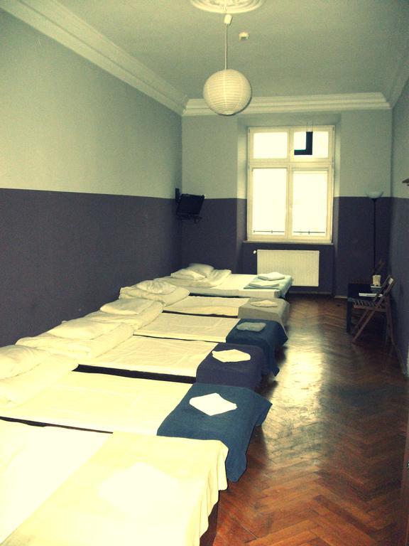 Hostel Rynek 7 Krakkó Kültér fotó