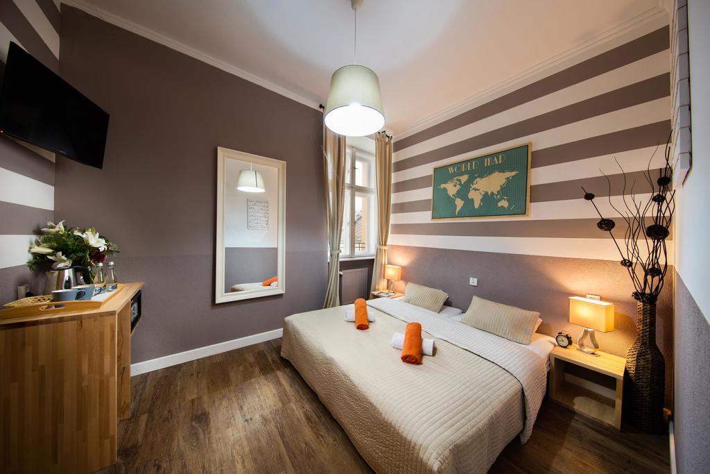 Hostel Rynek 7 Krakkó Kültér fotó