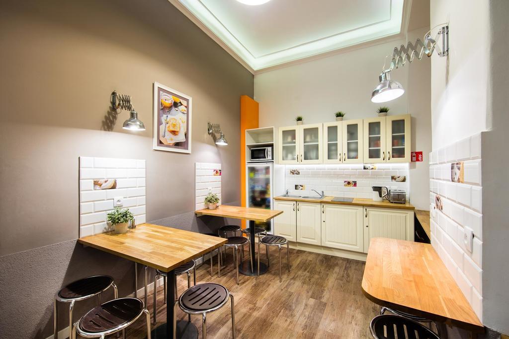Hostel Rynek 7 Krakkó Kültér fotó