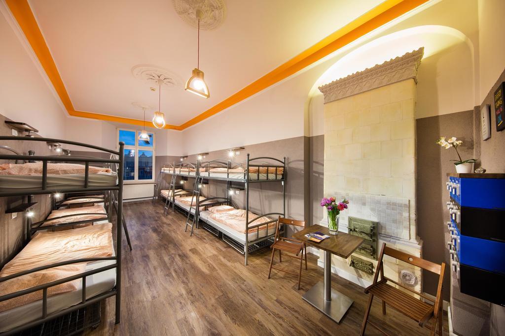 Hostel Rynek 7 Krakkó Kültér fotó